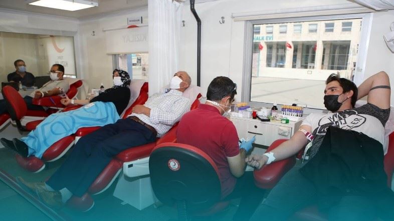 Nilüfer Belediyesi personelinden anlamlı bağış