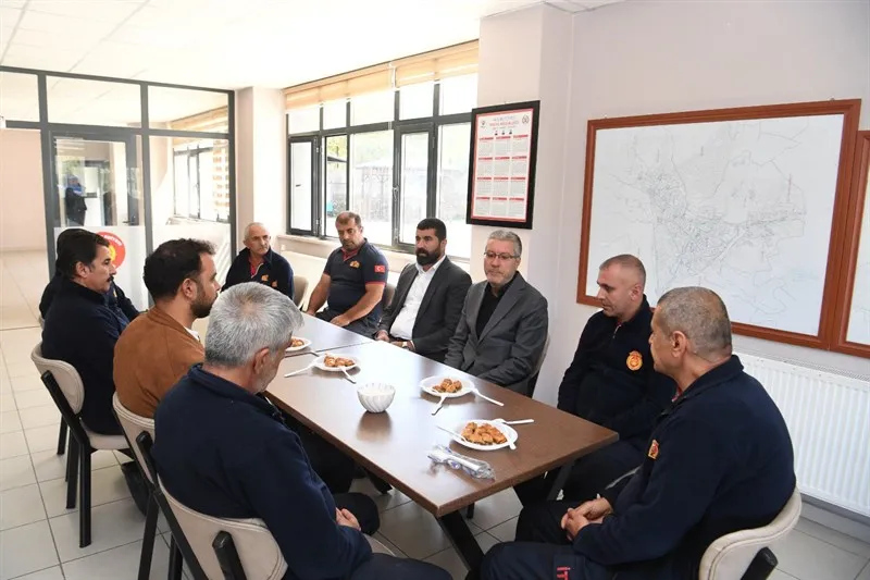 EŞBAŞKAN SÖYLEMEZ'DEN İTFAİYE MÜDÜRLÜĞÜNE ANLAMLI ZİYARET