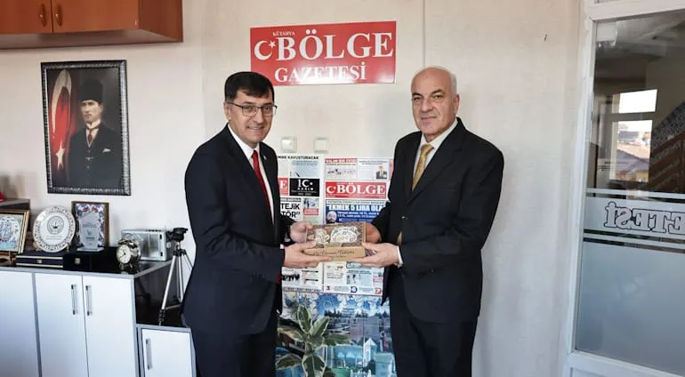 Kütahya Belediye Başkanı Eyüp Kahveci, Kütahya Bölge Haber'i Ziyaret Etti