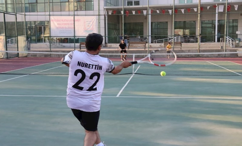 15 TEMMUZ DEMOKRASİ VE ZAFER BAYRAMI TENİS TURNUVASI BAŞLADI