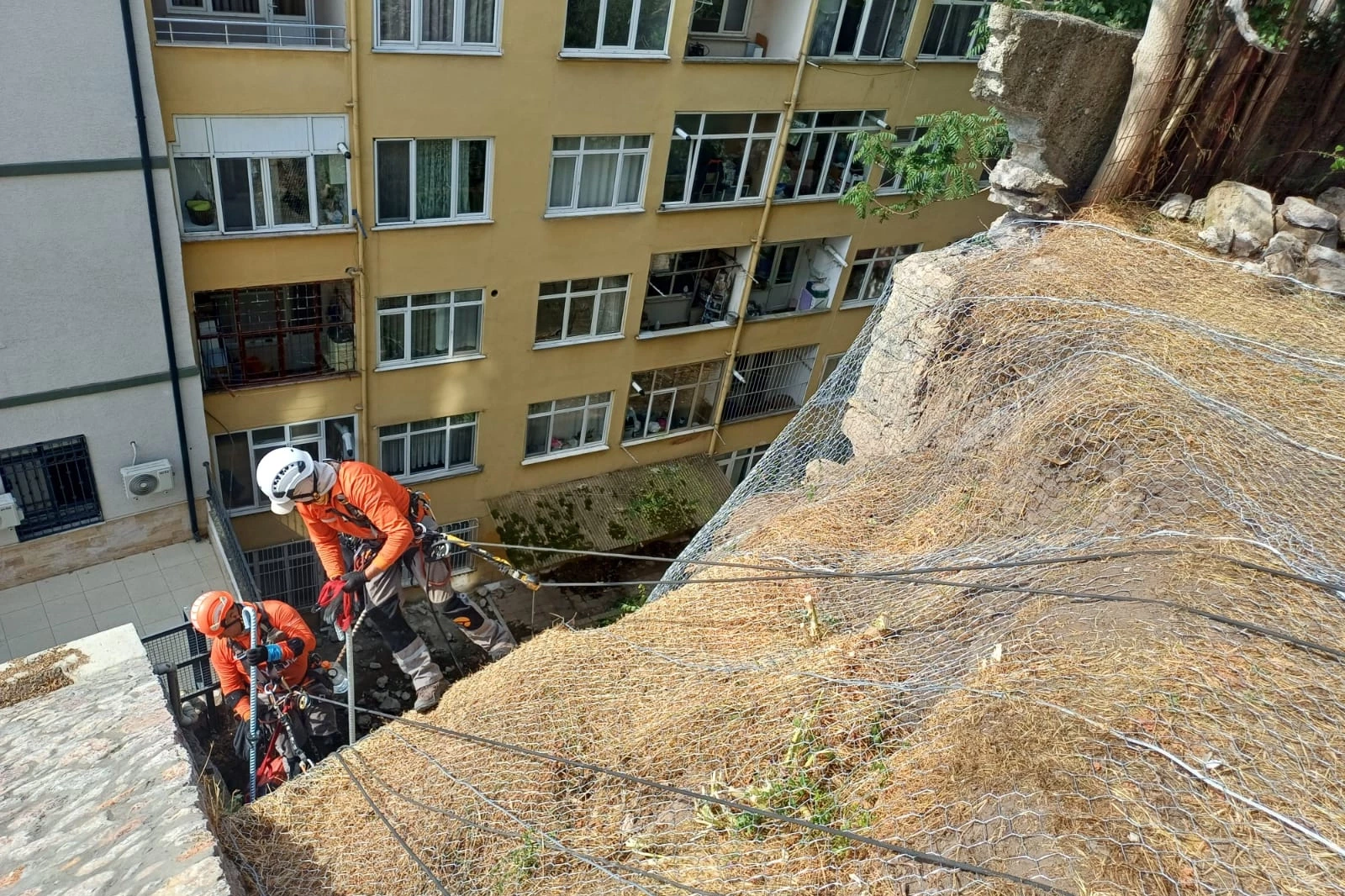 İzmit’te riskli bölgeye güvenlik kalkanı