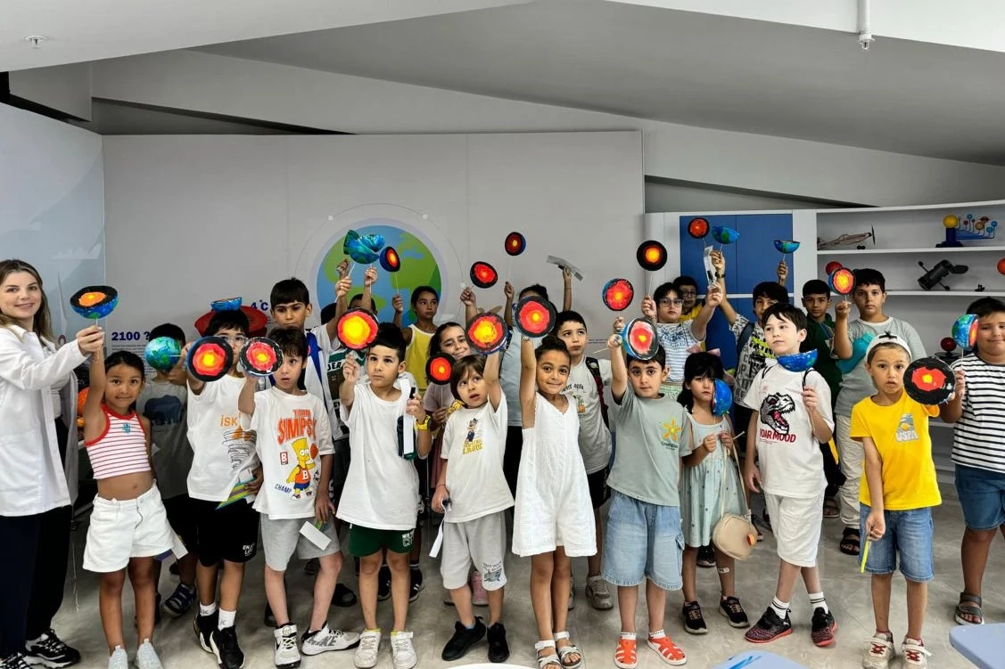 Mercan’da bilim dolu yaz tatili