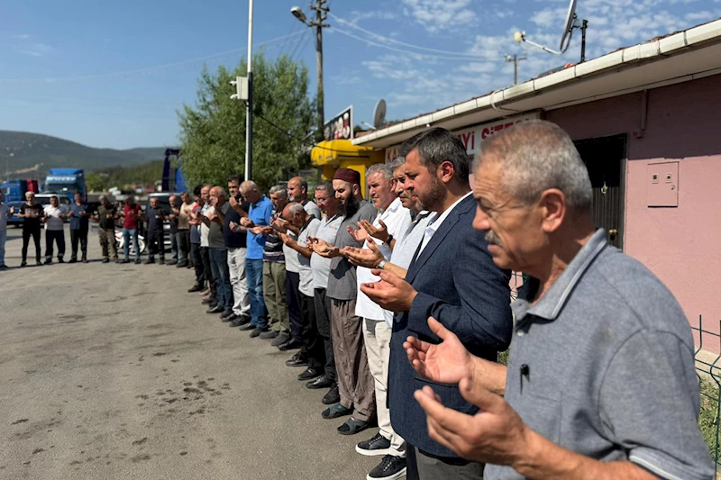Başkan Çetinkaya Cumayanı Sanayi Sitesi’nde Esnaf Duasına Katıldı