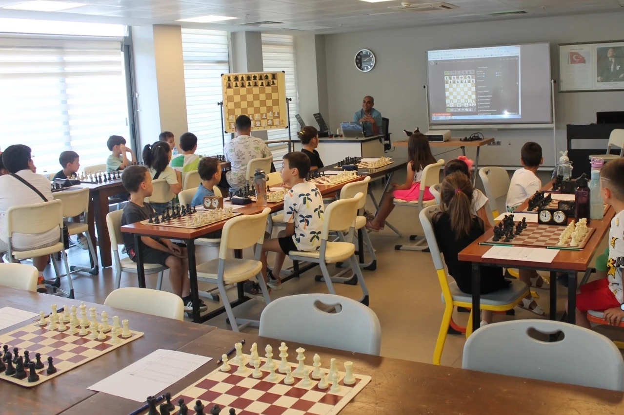 Efes Selçuk’ta Yaz Okulu