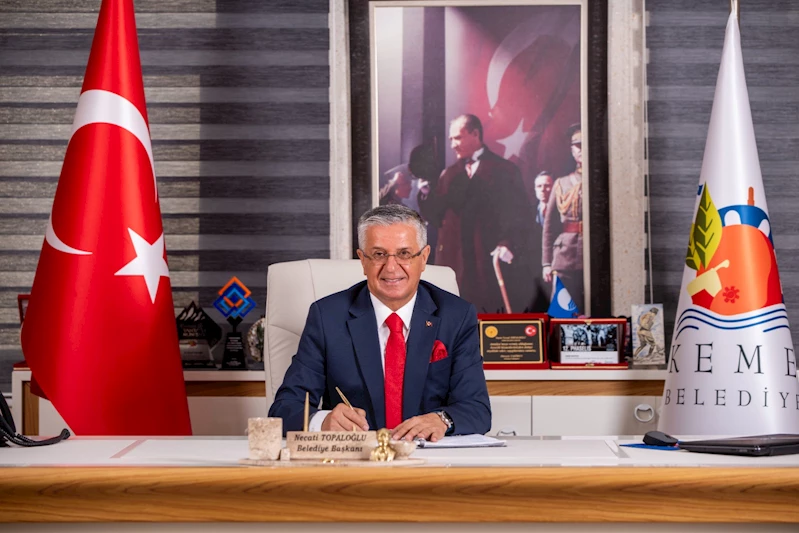 Saygı Öztürk Başkan Topaloğlu’nu köşesine taşıdı