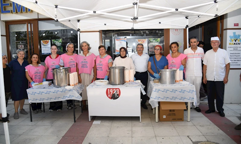 YUNUSEMRE KENT KONSEYİ’NDEN AŞURE HAYRI