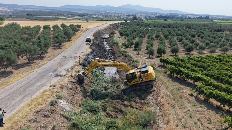 Gümülceli’de Dere Temizliğiyle Yangın Ve Taşkın Riskine Karşı Önlem