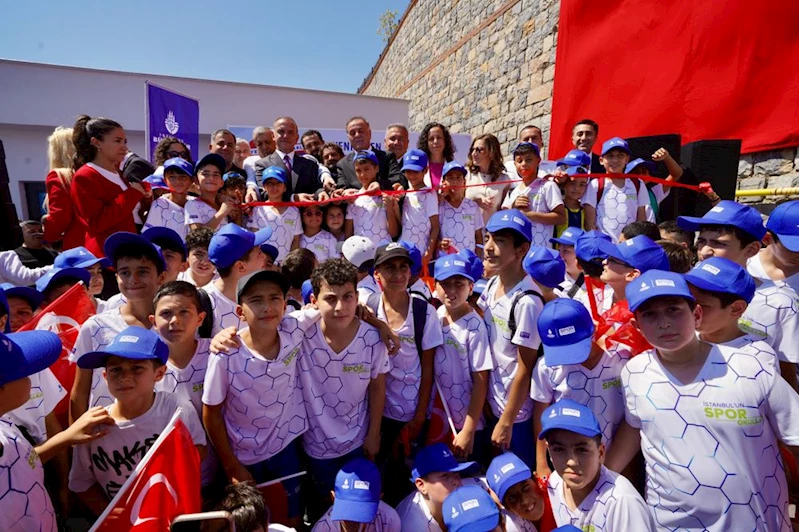 SAFA TEPESİ SPOR TESİSİ YENİLENDİ