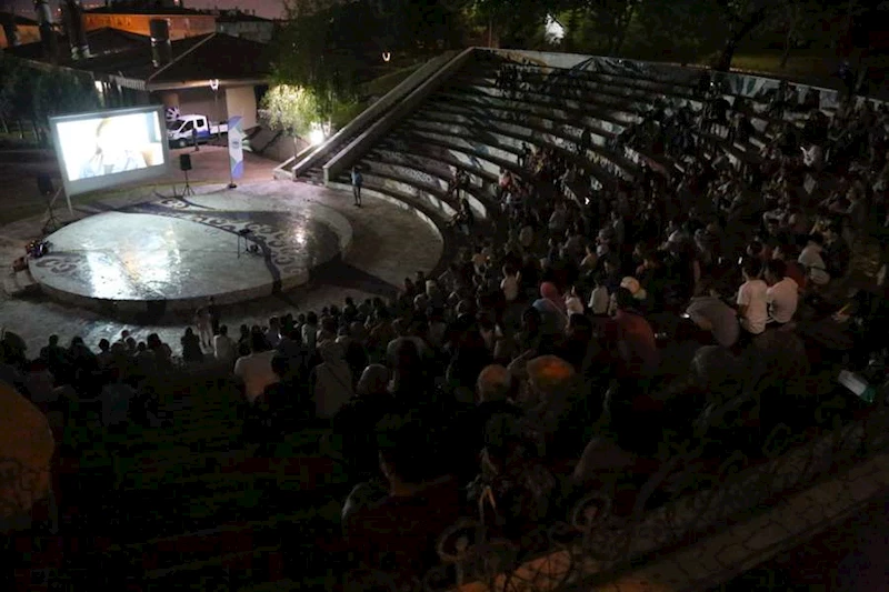 ODUNPAZARI’NDA AÇIK HAVA FİLM GÜNLERİ BAŞLIYOR