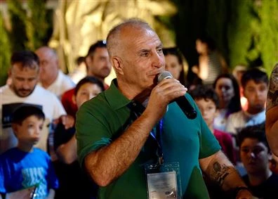 11. Çeşme Uluslararası Açık Satranç Turnuvası’nda Simultane Gösteri yoğun ilgi gördü!