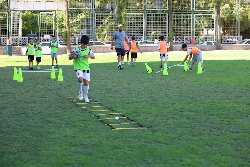 BAŞKAN ÇERÇİOĞLU’NUN DESTEKLERİYLE AYDINLI ÇOCUKLAR SPORLA GELİŞİYOR