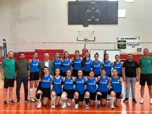 DBB Kadın Voleybol Takımı 1. Lig’e çıktı