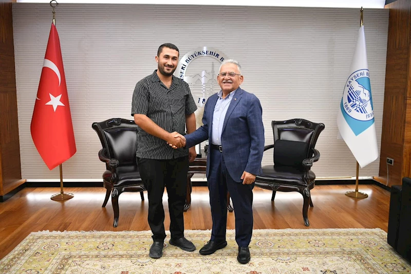 Başkan Büyükkılıç’a 107 Milyon TL’lik “Yol” Teşekkürü: “Hayaldi Gerçek Oldu”