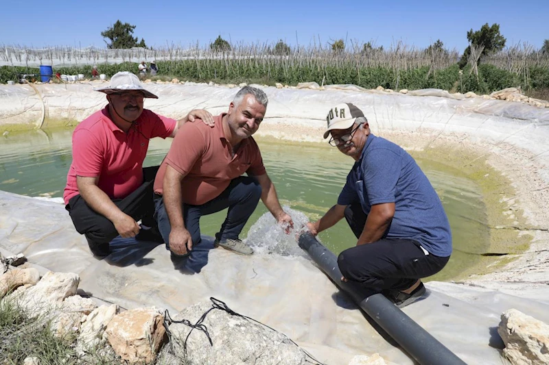 Büyükşehir’den Erdemli’nin Kırsalına Sulama Borusu Desteği