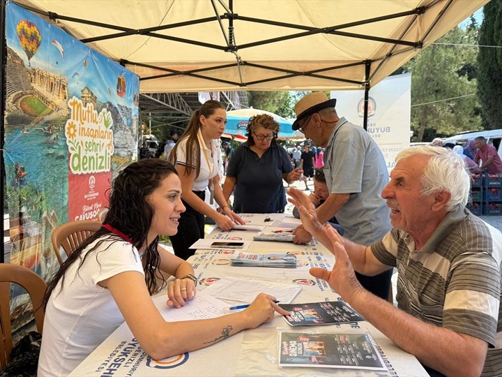 Denizli Büyükşehir sorunları yerinde dinliyor