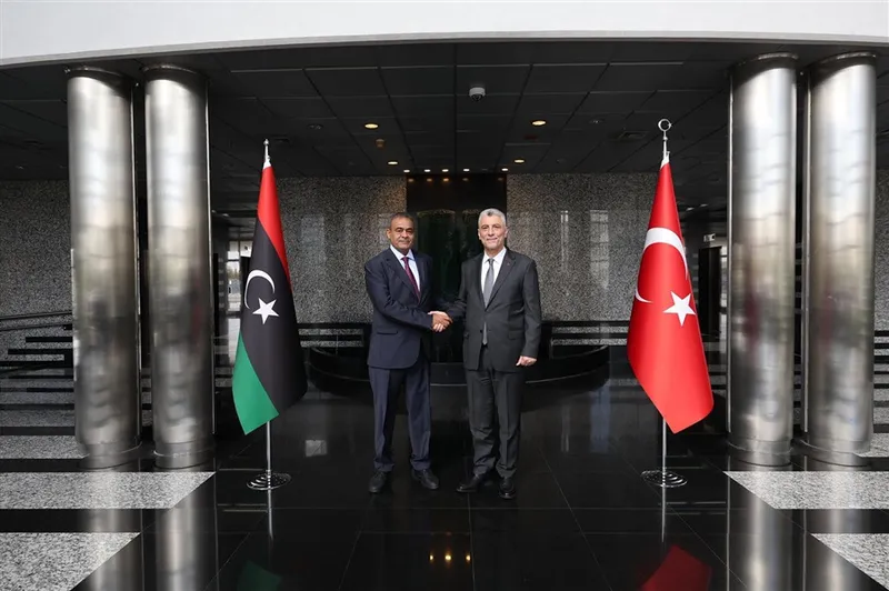 Ticaret Bakanı Ömer Bolat, Libya Ulaştırma Bakanı Şehubi ile Görüştü