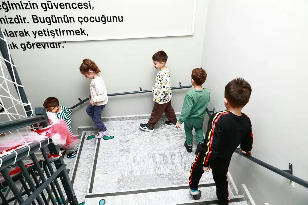 Bursa Osmangazi'de öğrencilere afet bilinci