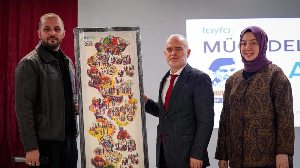 Aliya İzzetbegoviç'in Fikir Mirası Genç Kuşaklara Aktarıldı