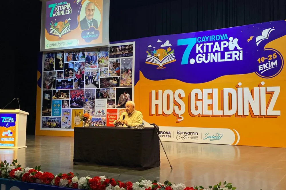 Yazar Vehbi Vakkasoğlu Çayırovalı Okurlarla Buluştu