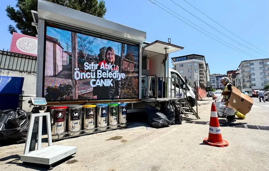 Canik Belediyesi Sıfır Atık Projeleriyle Hem Çevreyi Koruyor Hem Aile Bütçesine Destek Oluyor