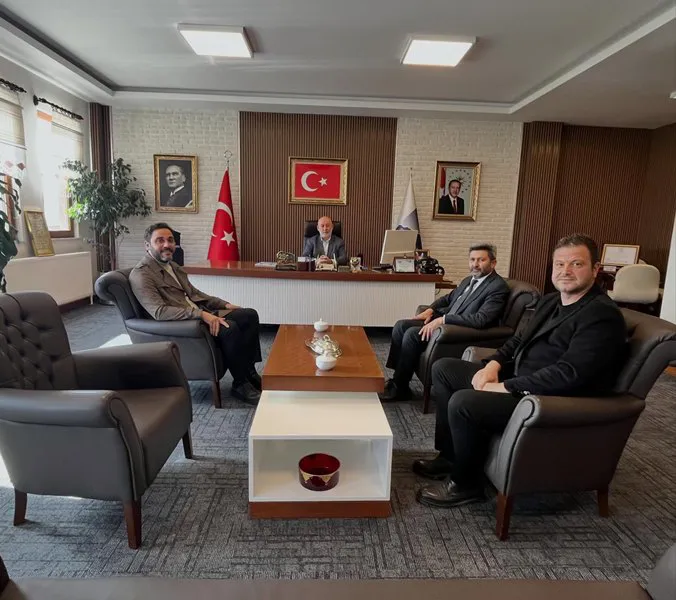 Vakıflar Bölge Müdürleri Şebinkarahisar Belediyesi'nde Bir Araya Geldi