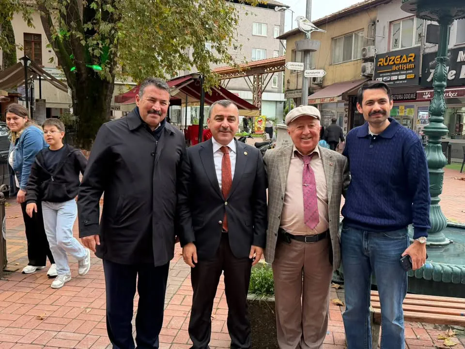 Devrek'te Önemli Görüşme: Belediye Başkanı, Kaymakam ve Milletvekili Bir Araya Geldi
