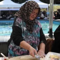 Bursa'da 'Meydan Kadınların' Dayanışma Pazarı Yoğun İlgi Gördü