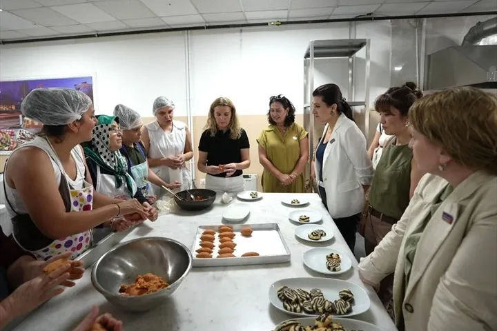 Denizli Büyükşehir’den geleceğin şeflerine profesyonel eğitim