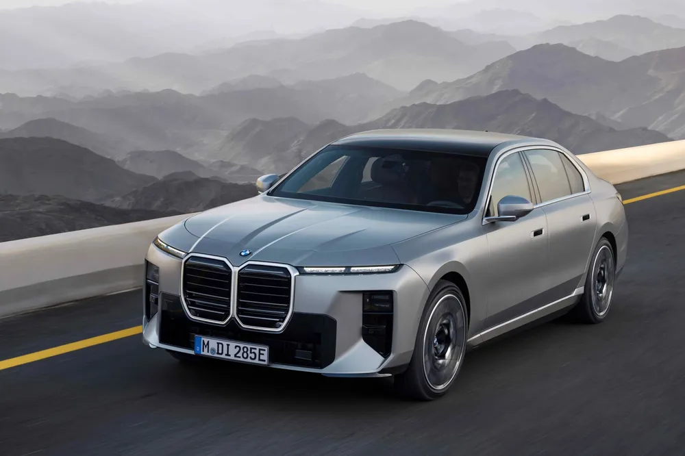 Yeni BMW 7 serisi Türkiye’de satışta