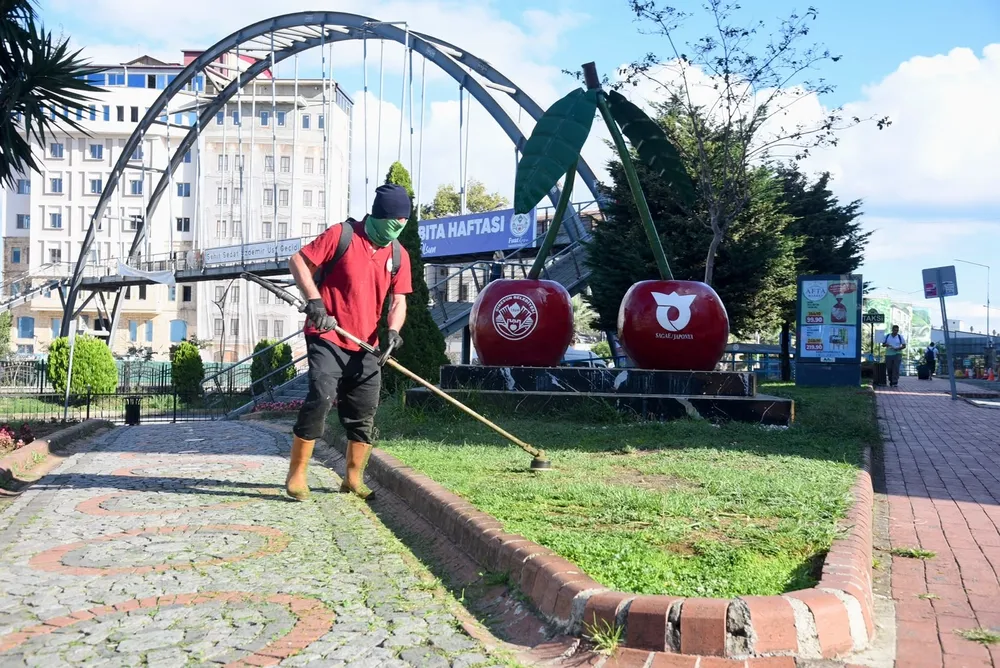 Giresun’da park ve meydanlar yenileniyor