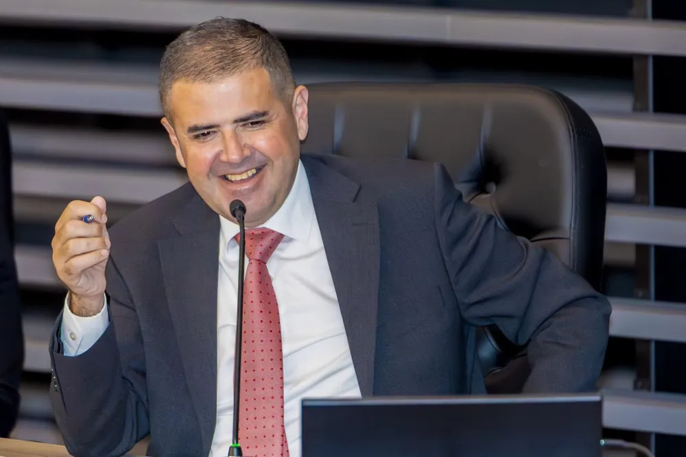 Mezitli Belediye Başkanı CHP'den ihraç edildi