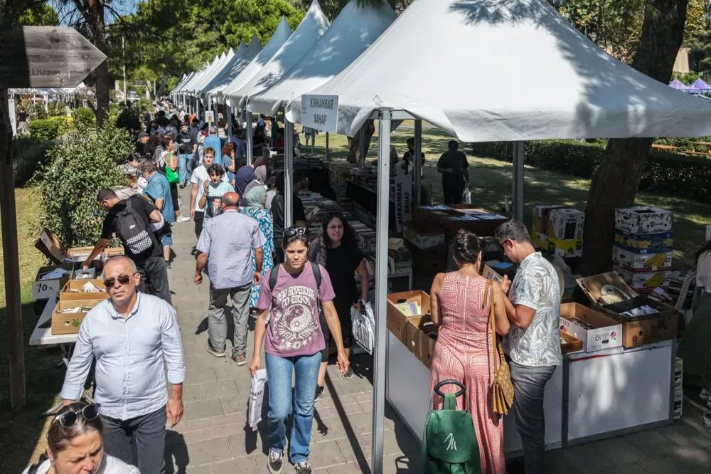 Kültürpark’ta edebiyat şöleni başladı