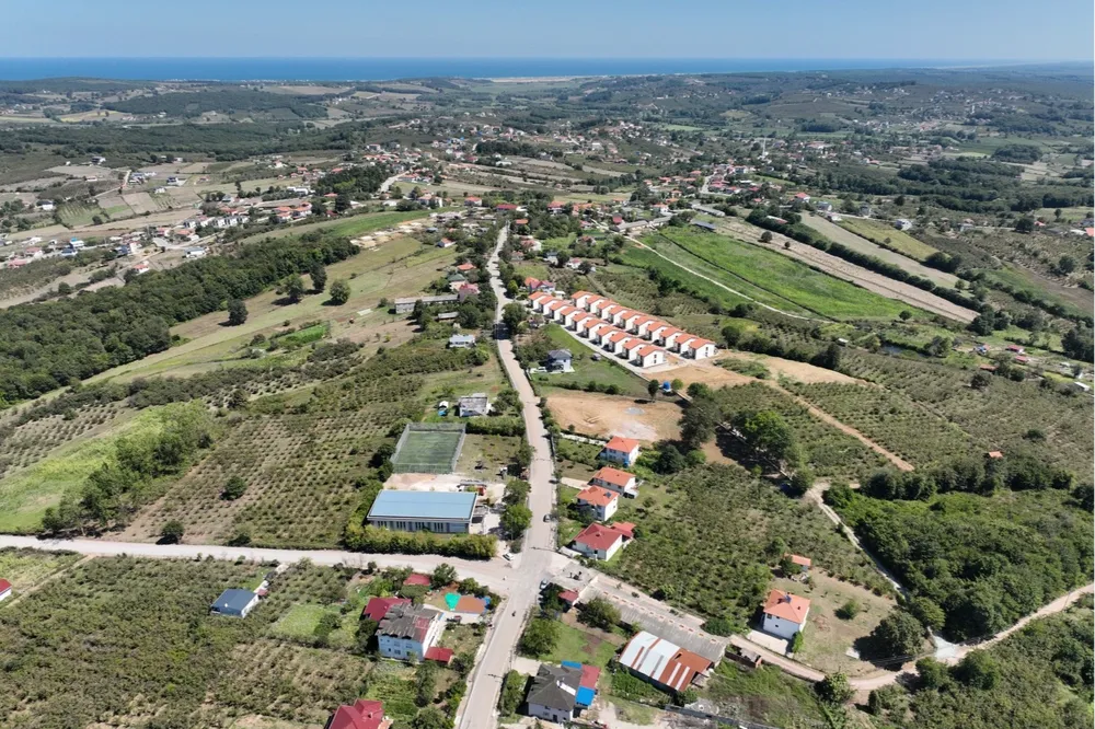 Kandıra Karaağaç’ta yol konforu artırılıyor