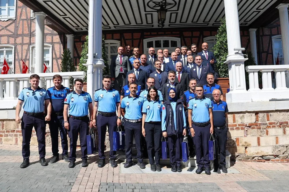 Bursa'da Başkan Vekili Biba'dan zabıtaya hakkaniyet talimatı