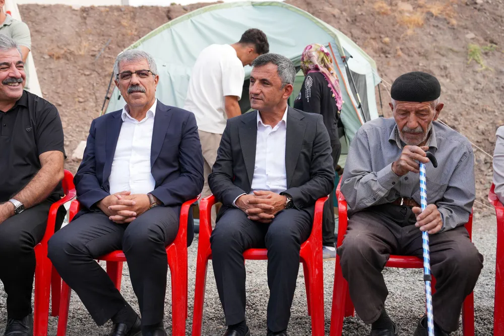 Kulp'ta GES Projesine Karşı Nöbet Tutan Vatandaşlara Ziyaret