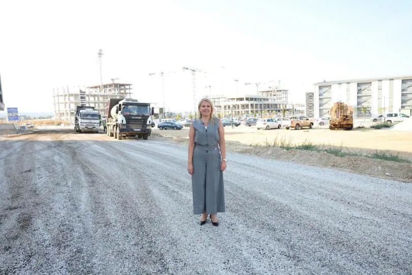Karahasanlı Mahallesi'nde 23 Bin Metrekarelik Yol Çalışması Başladı