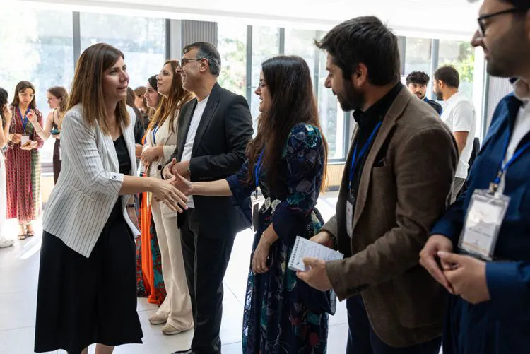 Eşbaşkan Serra Bucak: Toplumun İhtiyaçlarına Birlikte Çözümler Üreteceğiz