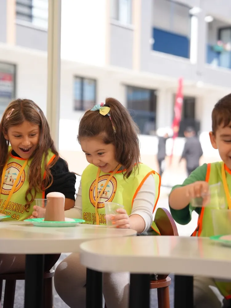 Düzce Bilim Şenliği Kapılarını Açtı